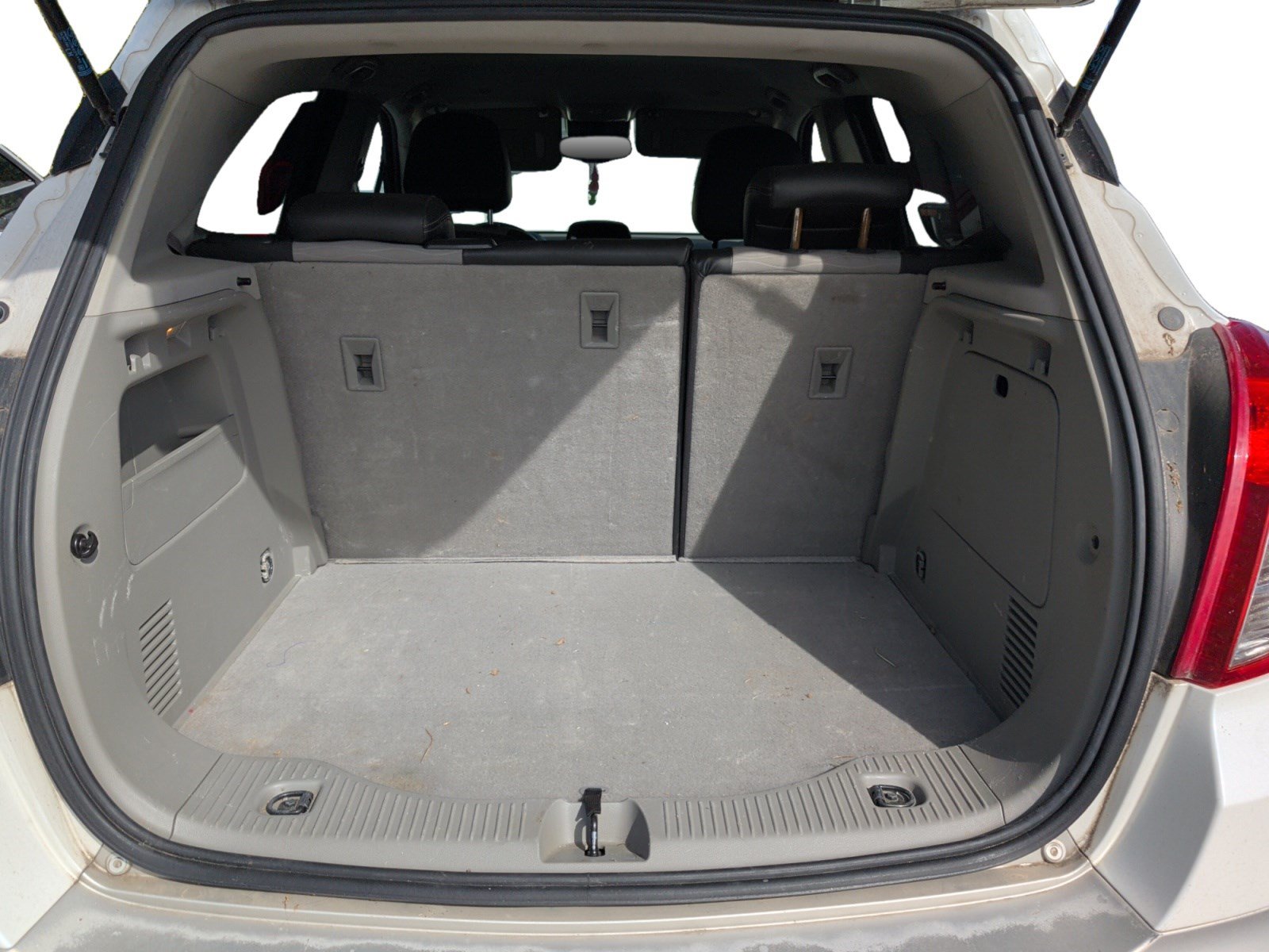 Used 2016 Buick Encore FWD image 10
