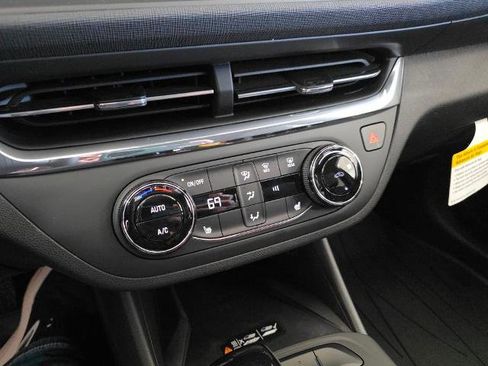New 2026 Buick Envista Preferred w/ Convenience I Package FWD image 18