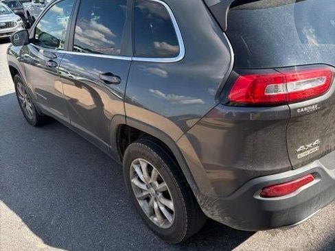 Used 2015 Jeep Cherokee Limited AWD/4WD image 14