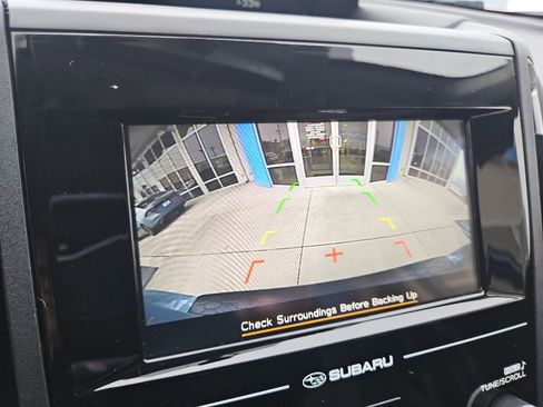 Used 2018 Subaru Crosstrek 2.0i Premium w/ Eyesight System image 25