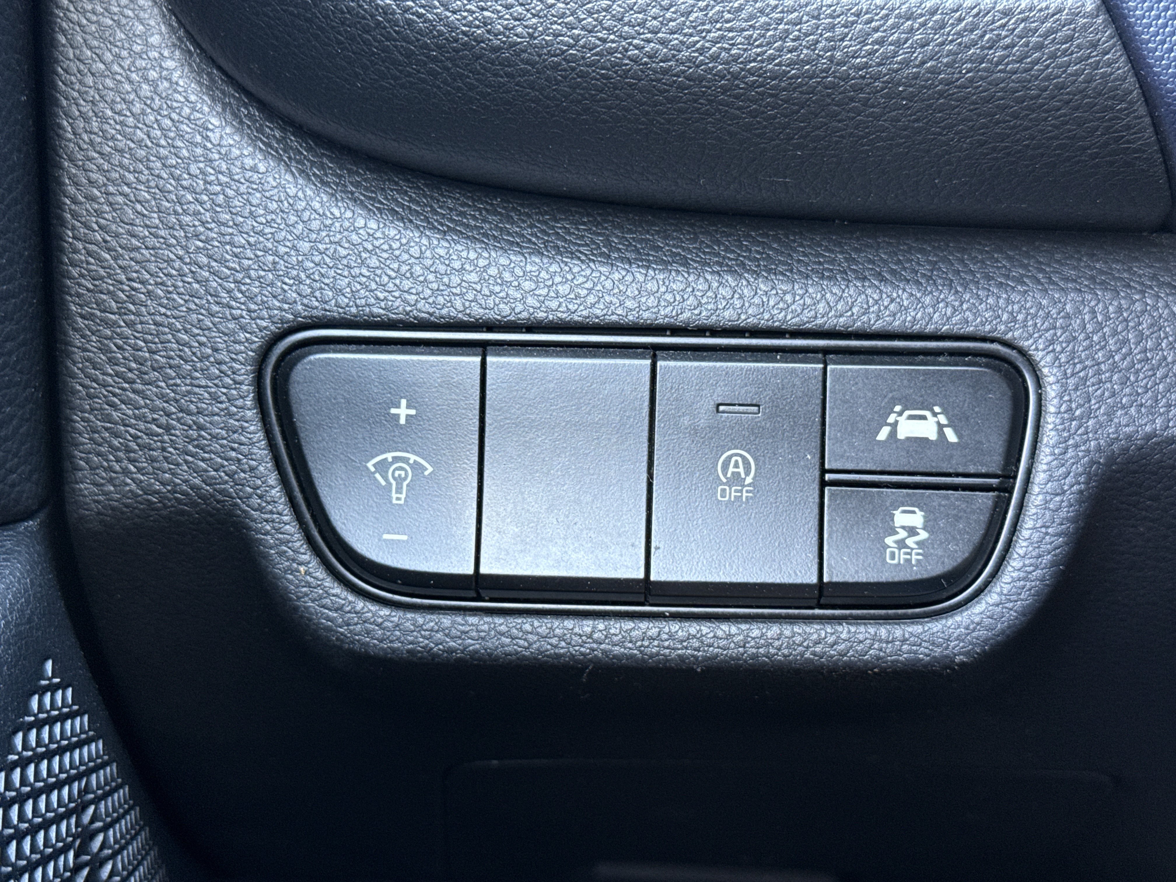 Used 2021 Kia Seltos S AWD/4WD image 15
