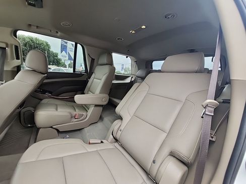 Used 2018 Chevrolet Tahoe Premier AWD/4WD image 12