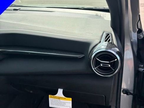 New 2026 Chevrolet Equinox LT w/ Convenience Package II FWD image 29