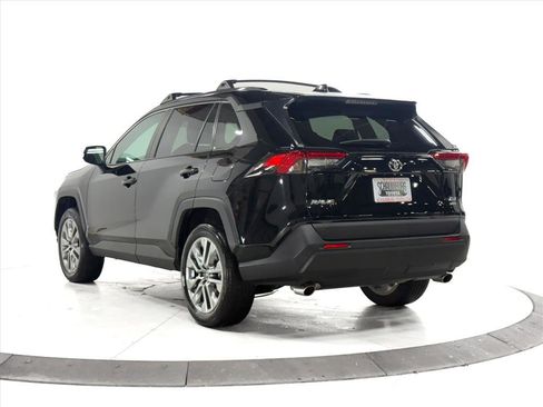 Certified 2023 Toyota RAV4 XLE Premium image 8