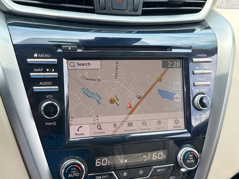 Used 2024 Nissan Murano SL AWD/4WD image 11