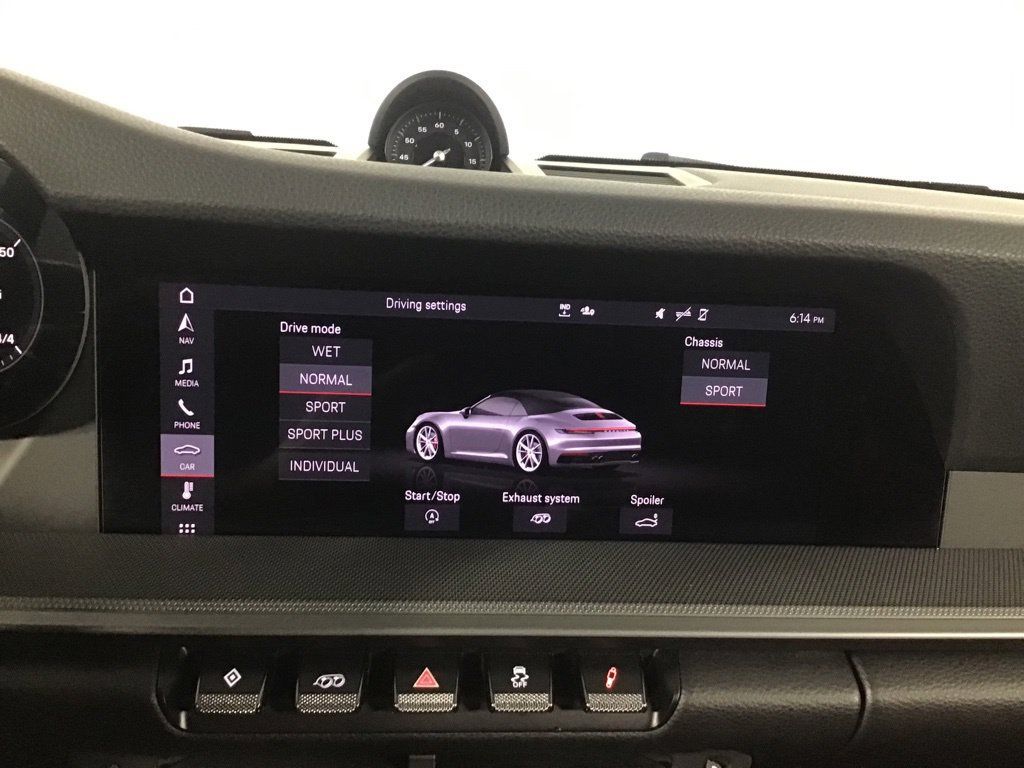 Certified 2020 Porsche 911 Carrera 4S AWD/4WD image 31