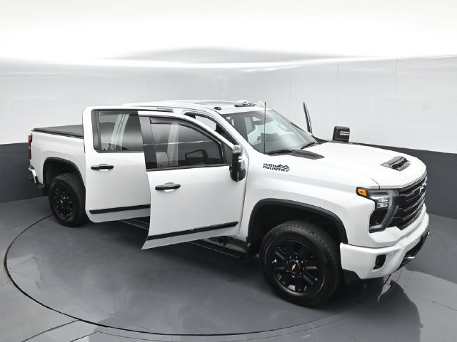 Used 2024 Chevrolet Silverado 3500 High Country w/ High Country Premium Package AWD/4WD image 62