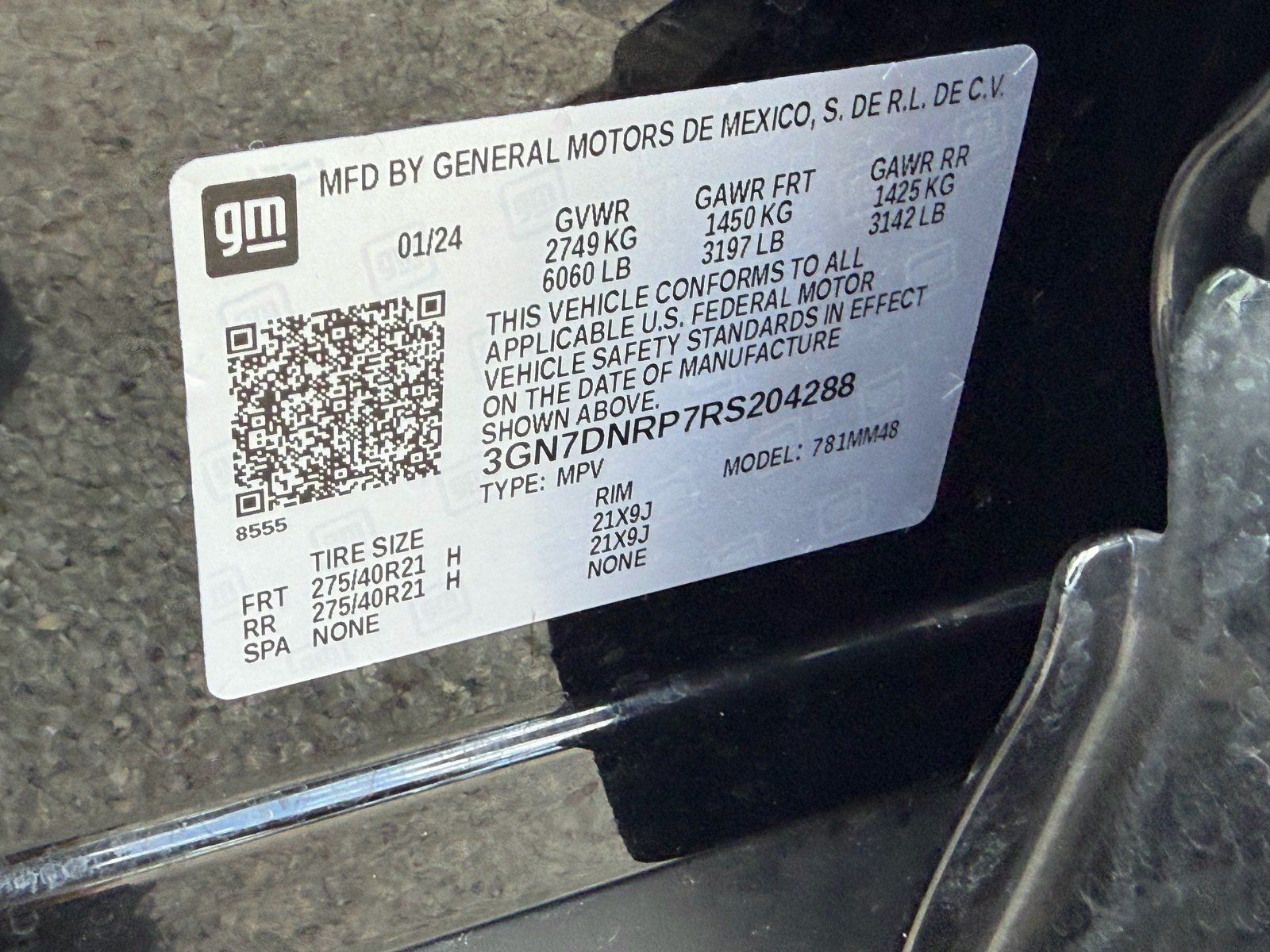 Used 2024 Chevrolet Equinox EV RS FWD image 22