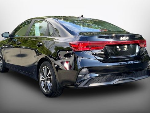 Used 2023 Kia Forte LXS FWD image 13