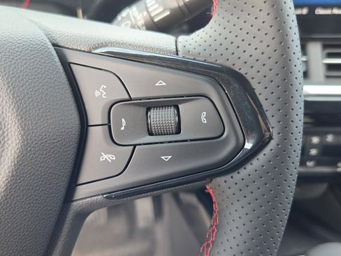 New 2026 Chevrolet Trax RS w/ Sunroof Package image 17