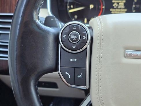 Used 2016 Land Rover Range Rover HSE image 21
