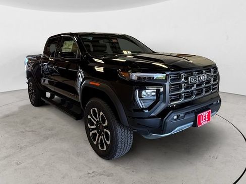 New 2026 GMC Canyon AT4 w/ AT4 Premium Package AWD/4WD image 8