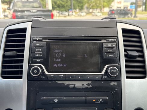 Used 2016 Nissan Frontier SV RWD image 20