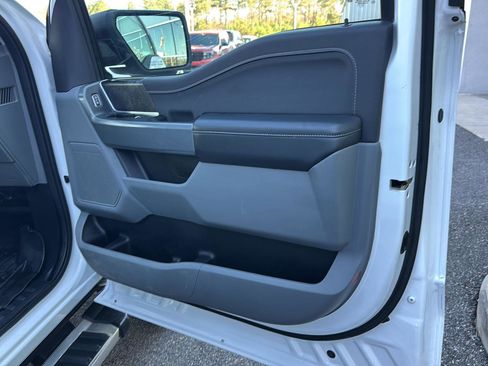 Used 2022 Ford F150 XLT w/ Equipment Group 302A High image 12