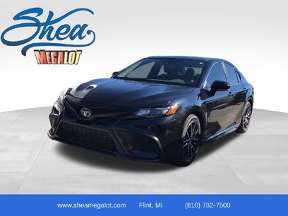 Used 2022 Toyota Camry SE w/ Cold Weather Package