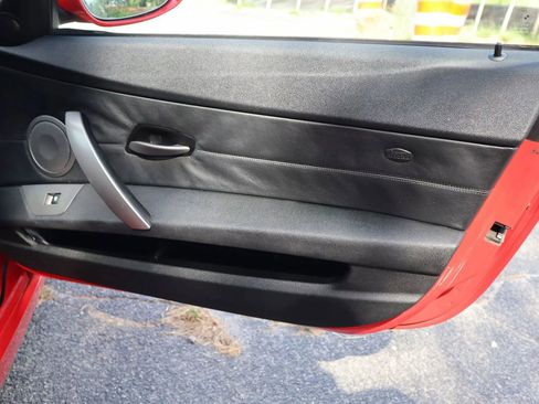 Used 2004 BMW Z4 3.0i image 21