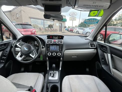 Used 2018 Subaru Forester 2.5i w/ Alloy Wheel Package AWD/4WD image 16