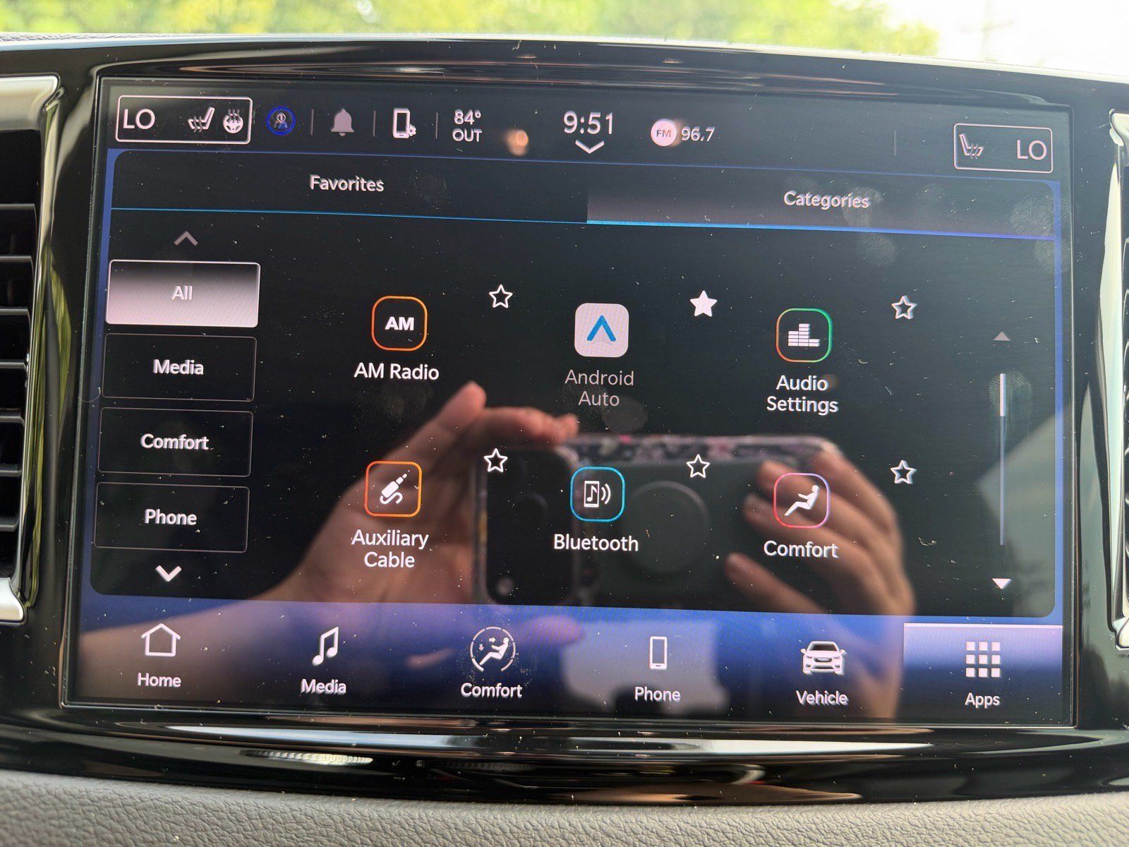 Used 2024 Chrysler Pacifica Touring-L FWD image 46