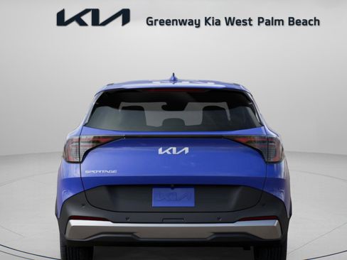 New 2026 Kia Sportage EX image 7