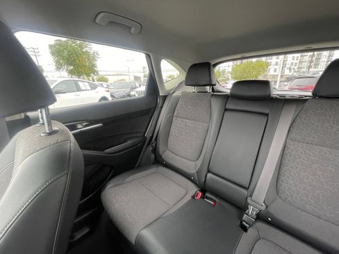 Used 2025 Kia Seltos S FWD image 41
