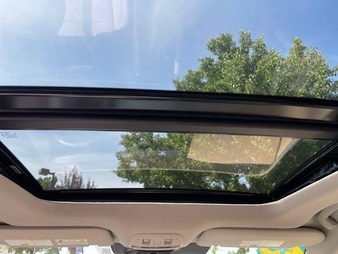 Used 2025 Nissan Murano Platinum w/ Cargo Package AWD/4WD image 8