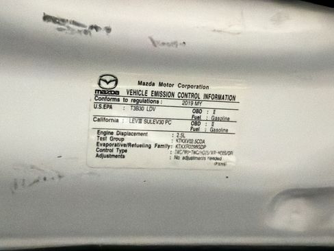 Used 2019 MAZDA MAZDA3 Sedan FWD image 16