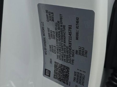 New 2026 GMC Canyon AT4 AWD/4WD image 32