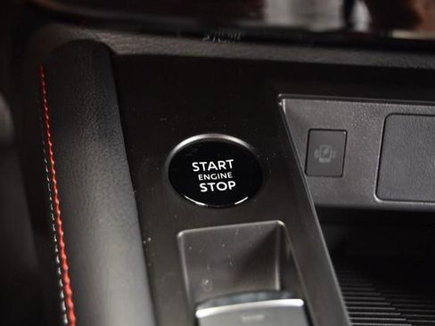 New 2025 Nissan Kicks SR image 21