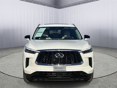 Certified 2023 INFINITI QX60 Luxe image 4