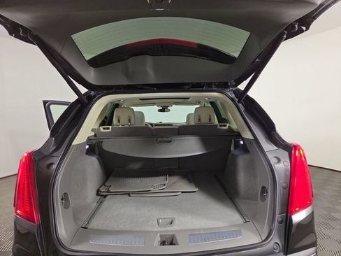 Used 2018 Cadillac XT5 Luxury w/ Driver Awareness Package FWD image 32