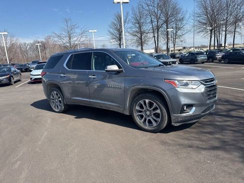 Used 2021 Chevrolet Traverse Premier image 7