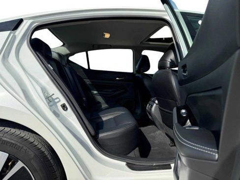 Used 2022 Nissan Altima 2.5 SL image 44