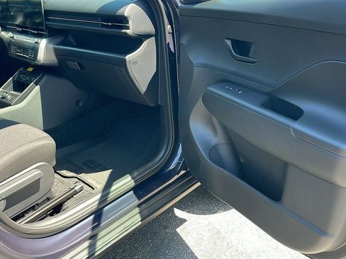 New 2025 Hyundai Kona SEL image 33