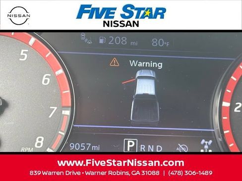 Used 2025 Nissan Frontier PRO-4X w/ Pro Convenience Package AWD/4WD image 23