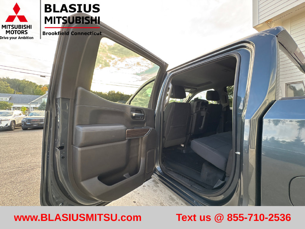 Used 2019 Chevrolet Silverado 1500 RST w/ All-Star Edition AWD/4WD image 32