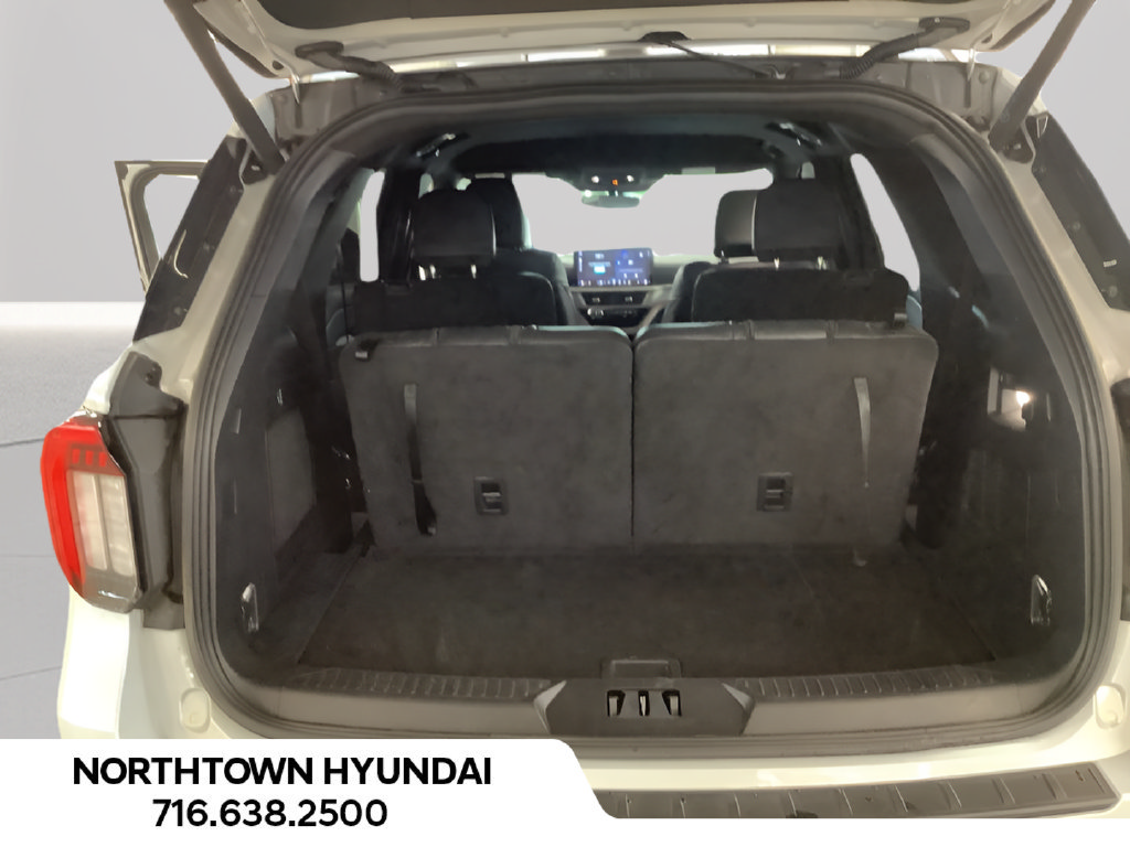 Used 2026 Ford Explorer ST-Line AWD/4WD image 17