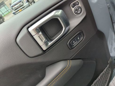 New 2026 Jeep Gladiator Sport image 11