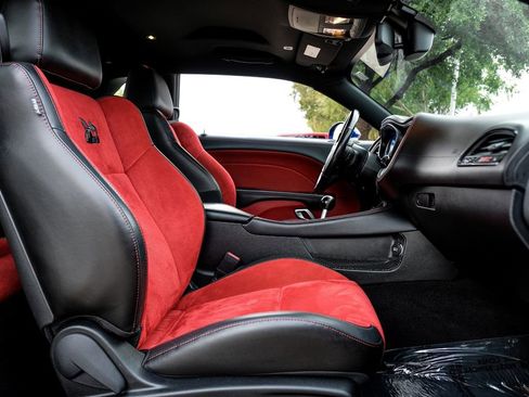 Used 2021 Dodge Challenger R/T Scat Pack w/ Plus Package image 34