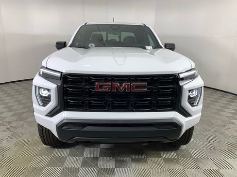 New 2026 GMC Canyon Elevation image 11