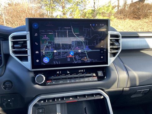 Used 2025 Toyota Tundra Platinum image 8