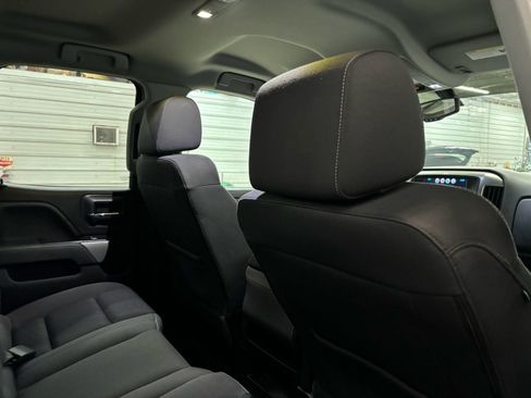 Used 2018 Chevrolet Silverado 1500 LT w/ All Star Edition image 28