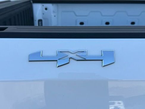 Certified 2025 GMC Sierra 1500 Elevation AWD/4WD image 17