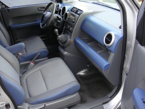Used 2003 Honda Element EX image 11