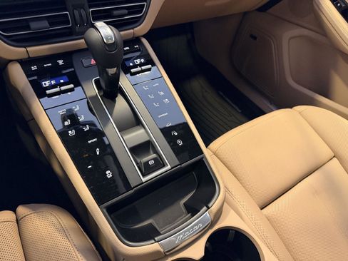 New 2026 Porsche Macan S image 19