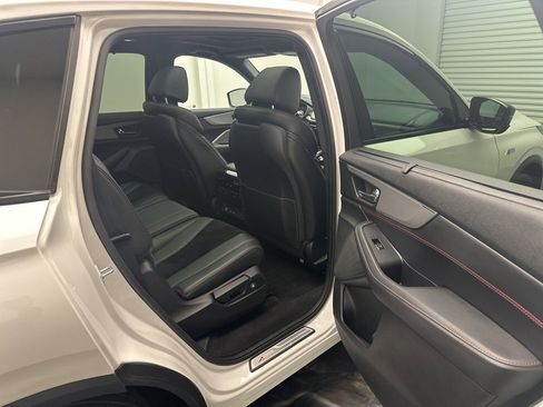 Used 2023 Acura MDX A-Spec image 7