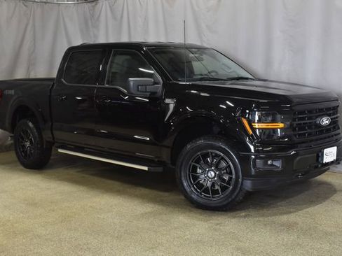 Used 2025 Ford F150 XLT w/ Equipment Group 301A Standard AWD/4WD image 4