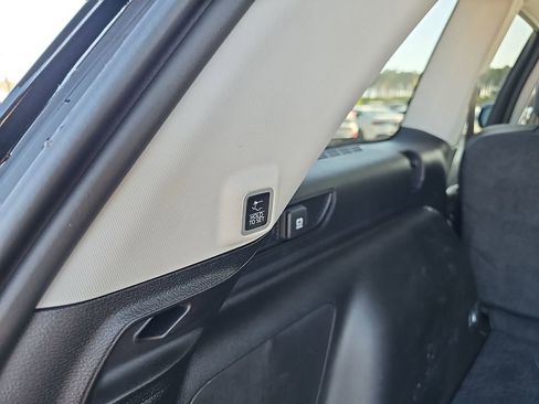 Used 2023 Jeep Grand Cherokee 4WD 4xe image 17