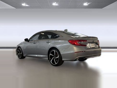 Used 2020 Honda Accord Sport image 3