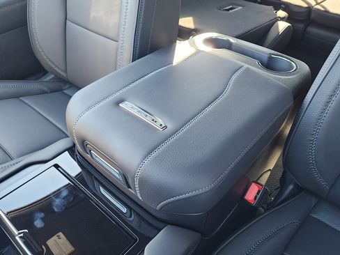 New 2026 GMC Yukon XL Denali w/ Sun & Power Step Package image 36