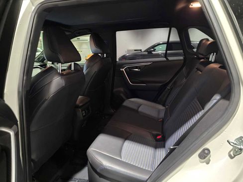 Used 2019 Toyota RAV4 XSE image 22